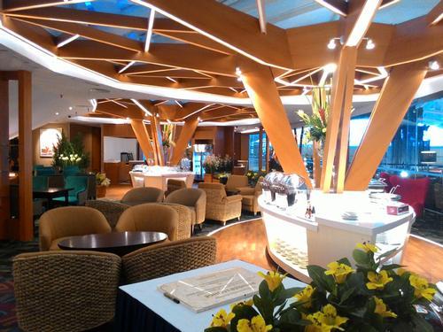 Bali Premier lounge